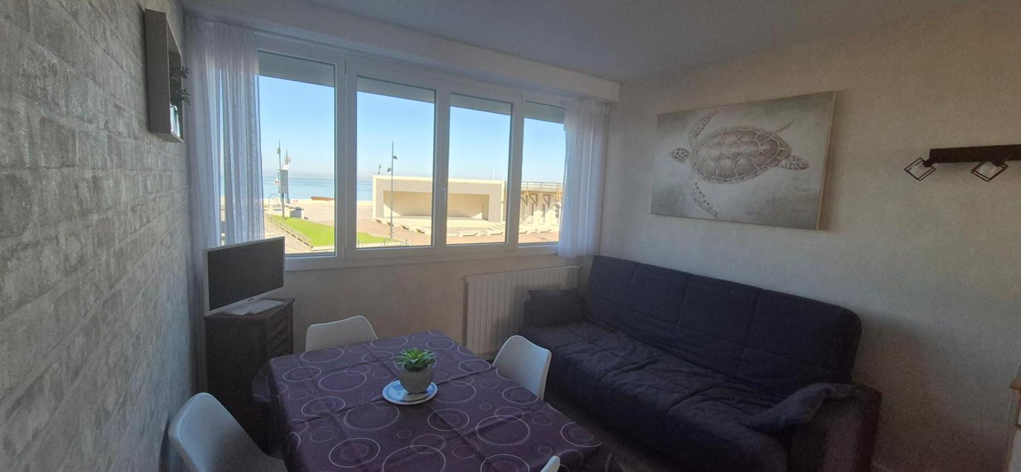 Residence Du Bord De Mer 9 Appartements Avec Une Vraie Vue Mer Le Tréport Esterno foto