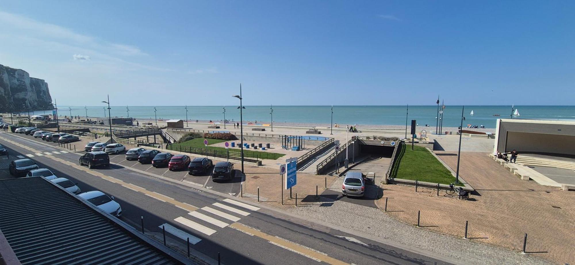 Residence Du Bord De Mer 9 Appartements Avec Une Vraie Vue Mer Le Tréport Esterno foto