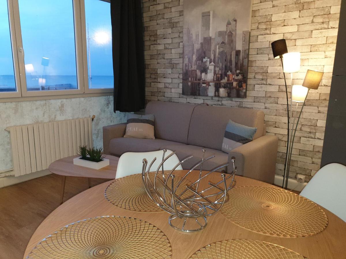 Residence Du Bord De Mer 9 Appartements Avec Une Vraie Vue Mer Le Tréport Esterno foto